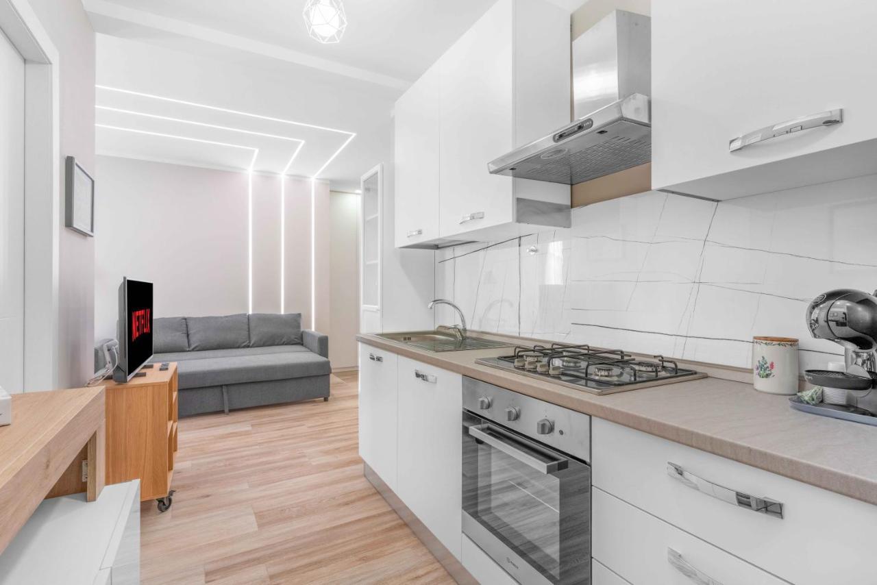 Bo13 -Crescenzago- Bright - Wifi - Elegant Apartment Milan Exterior photo